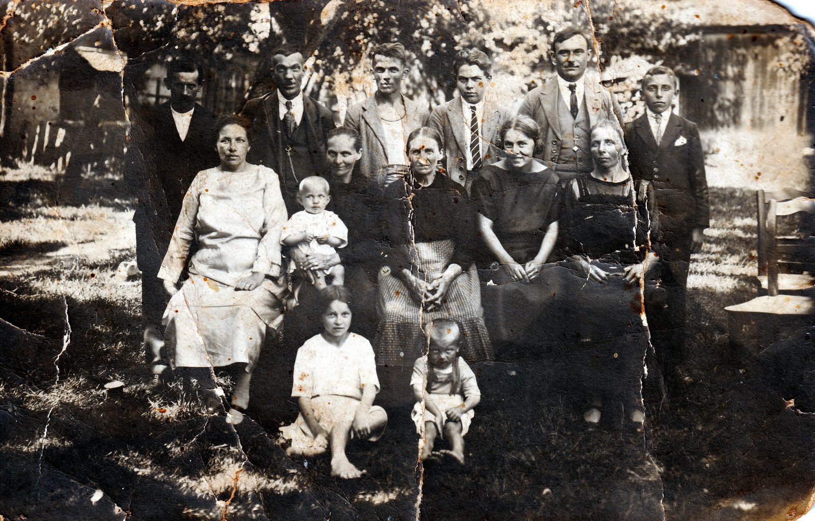 1922 rodina Čapkova s Rozálií a Václavem Vávrů