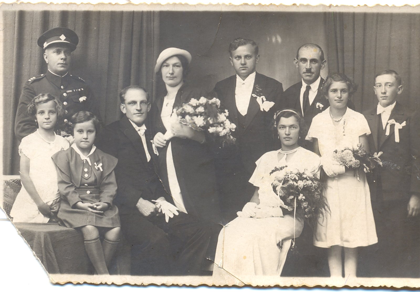 1934 Hartovi na svatbě Desortů Štěpánovice