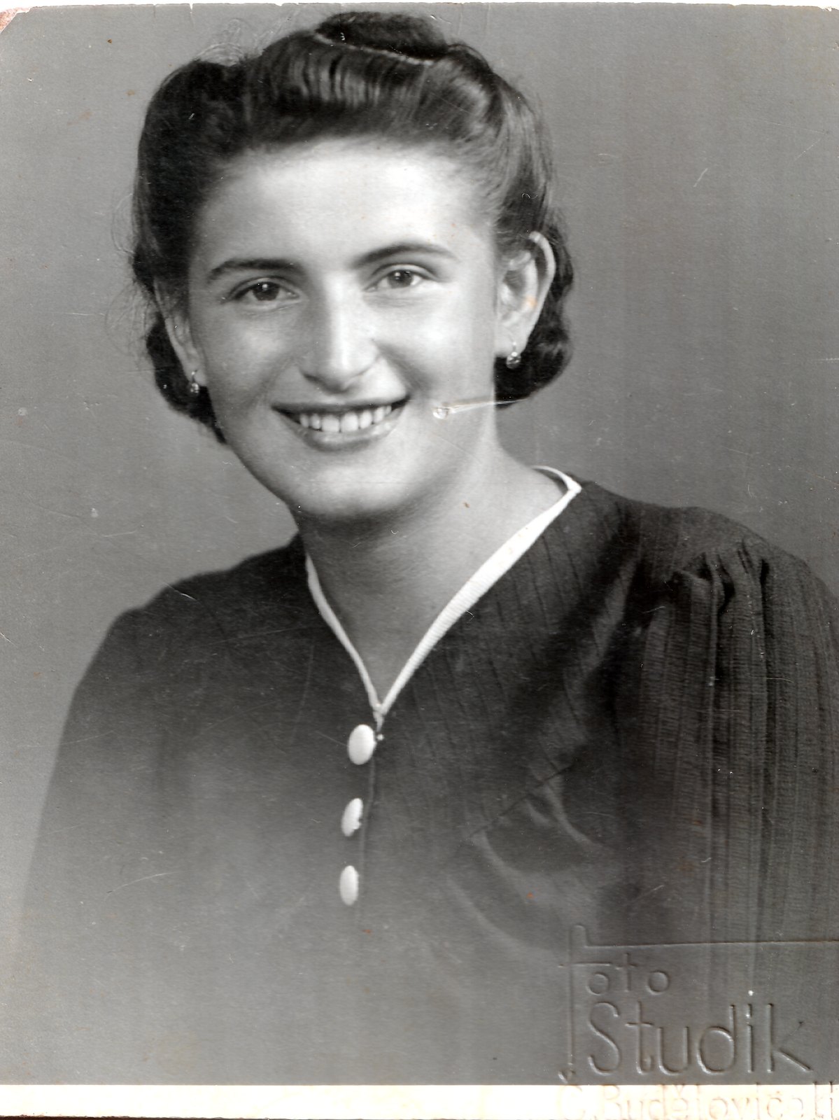 1944 Věra Vávrová (roz.Hartová)