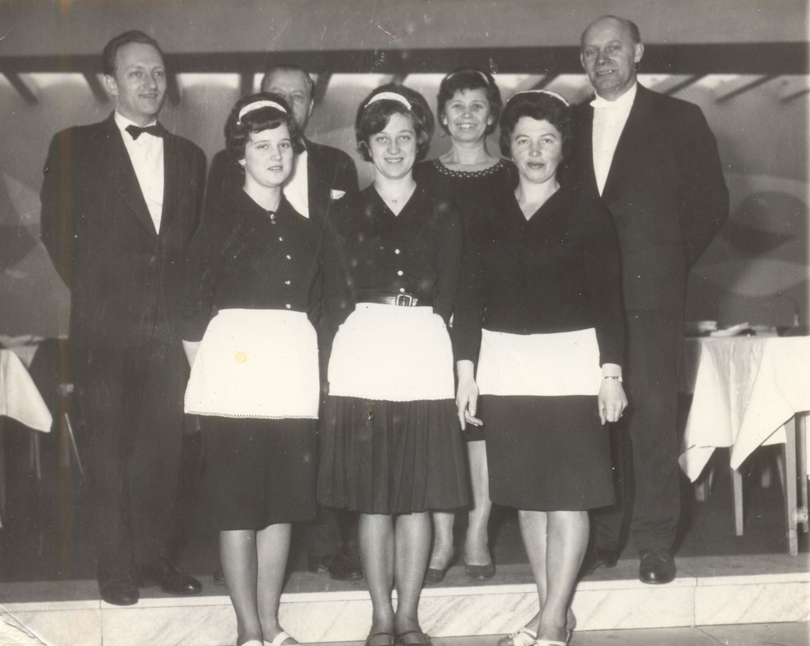 1963
