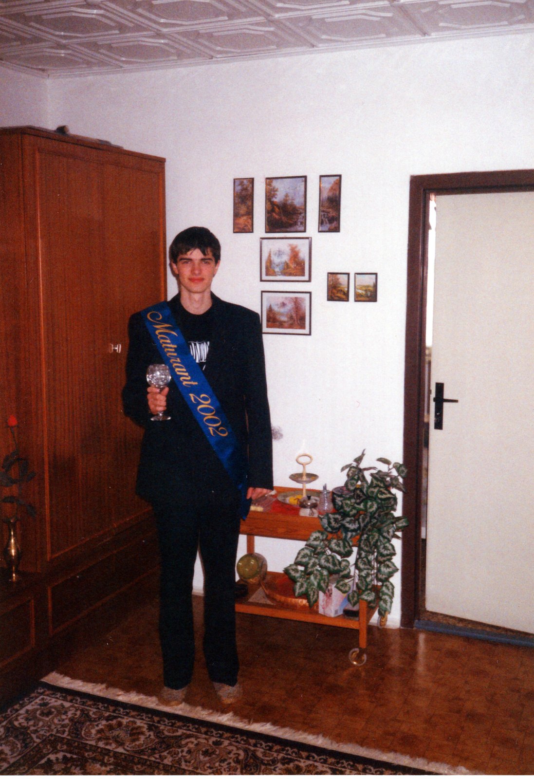 2002 (1)