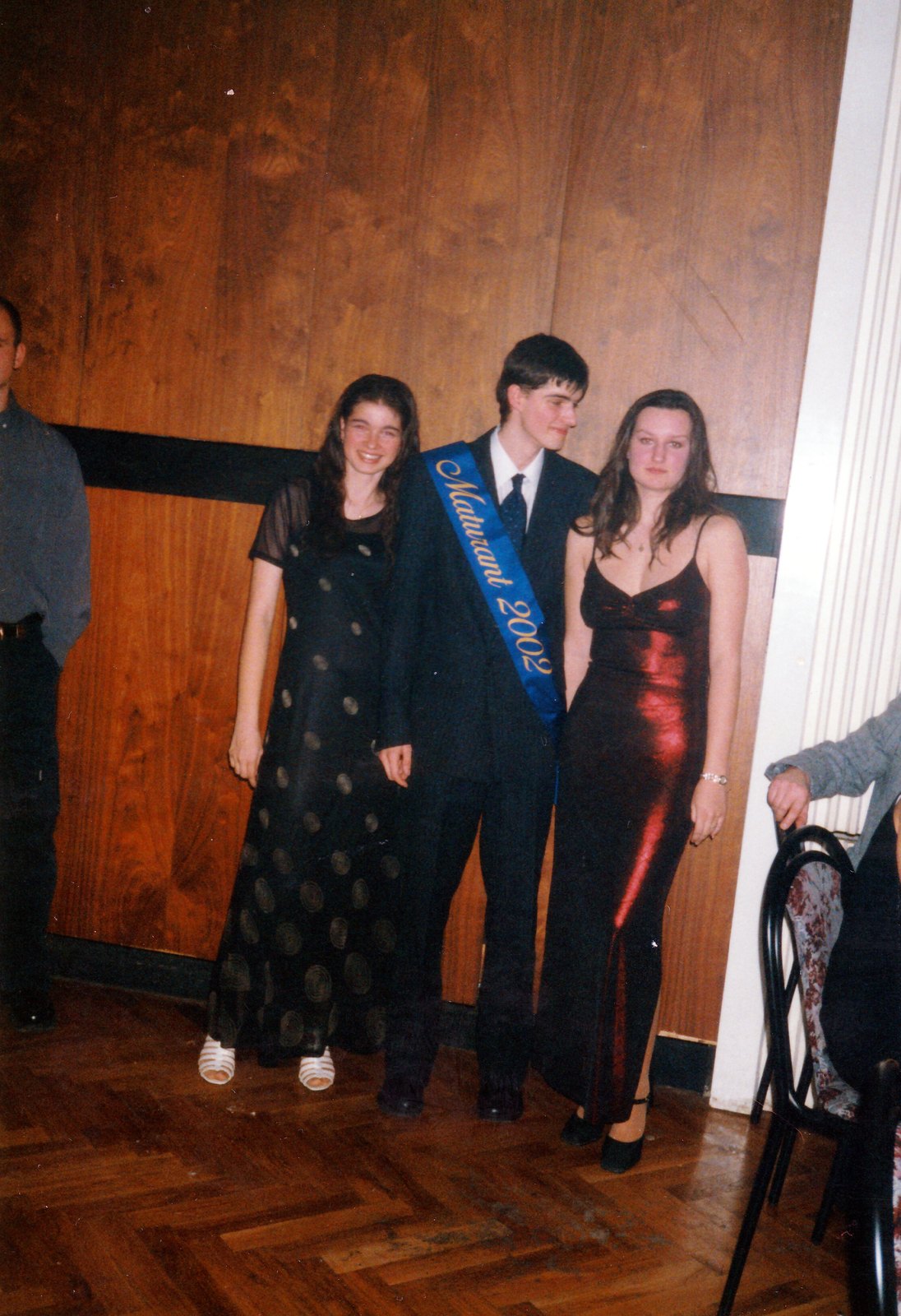 2002 (2)